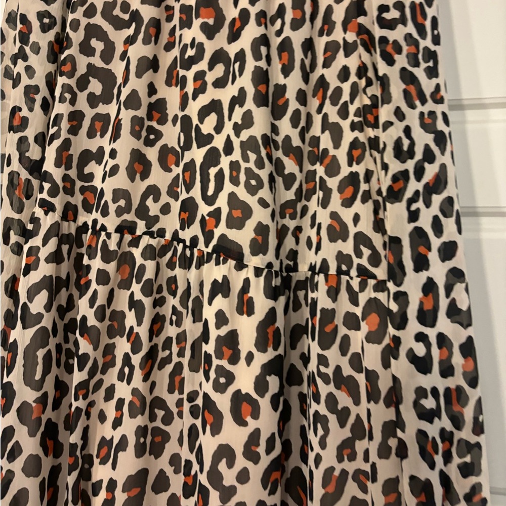 Nice Leopard Print - Picture 2 of 5